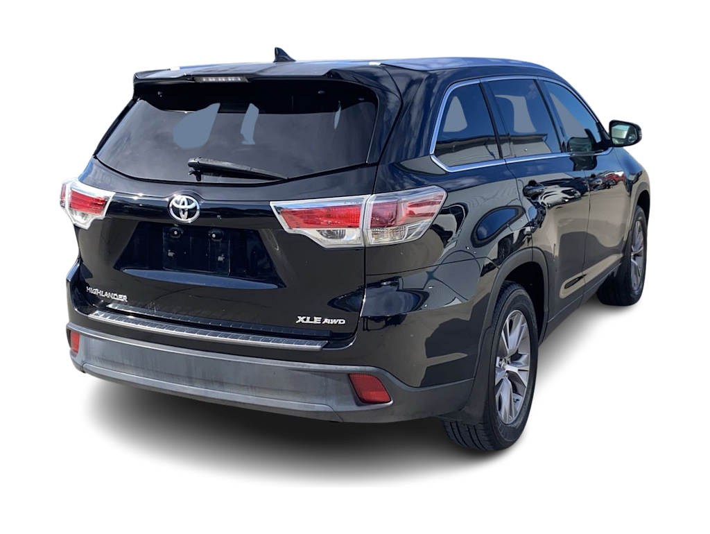 Thumbnail: 2015 Toyota Highlander - 20
