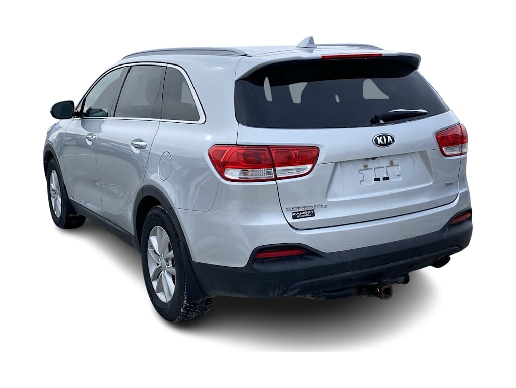 2016 Kia Sorento LX 4