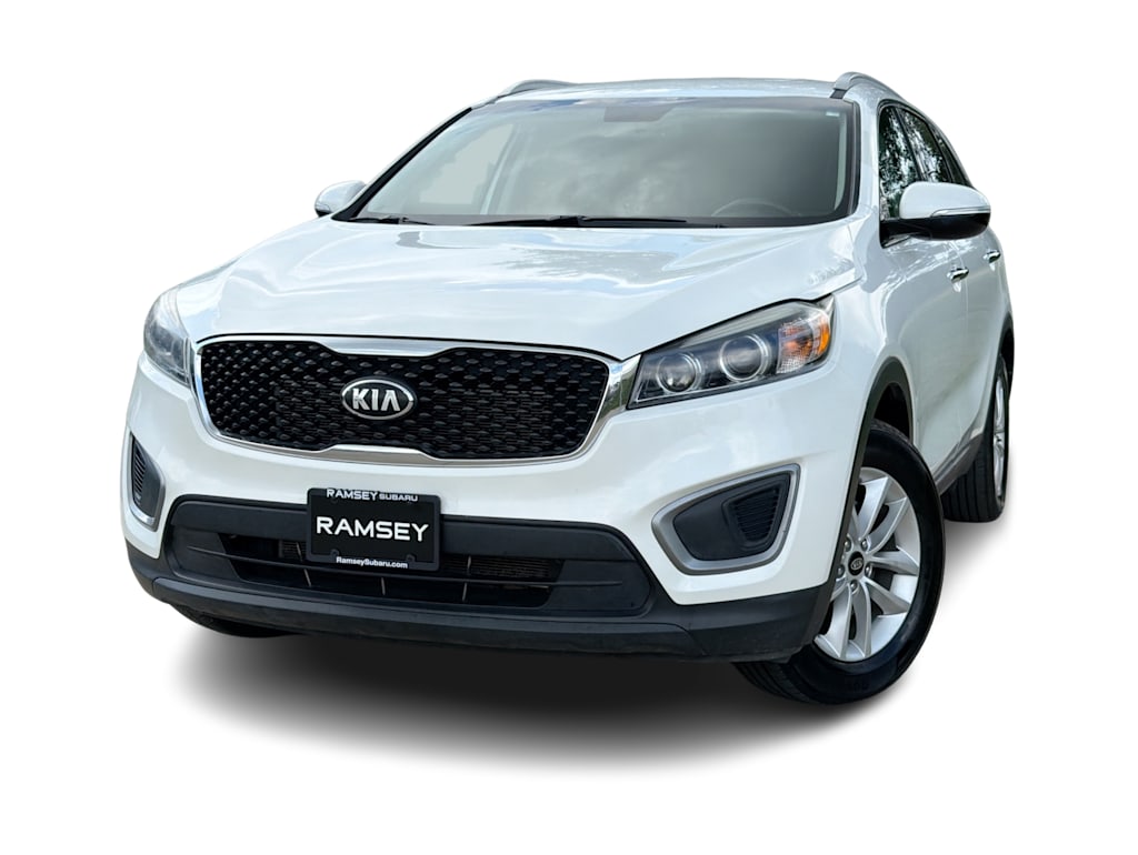 Thumbnail: 2016 Kia Sorento - 5