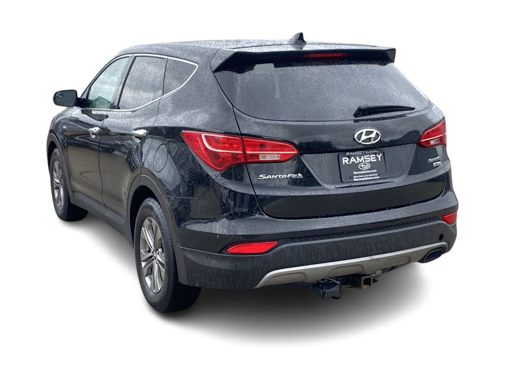 Thumbnail: 2016 Hyundai Santa Fe - 3