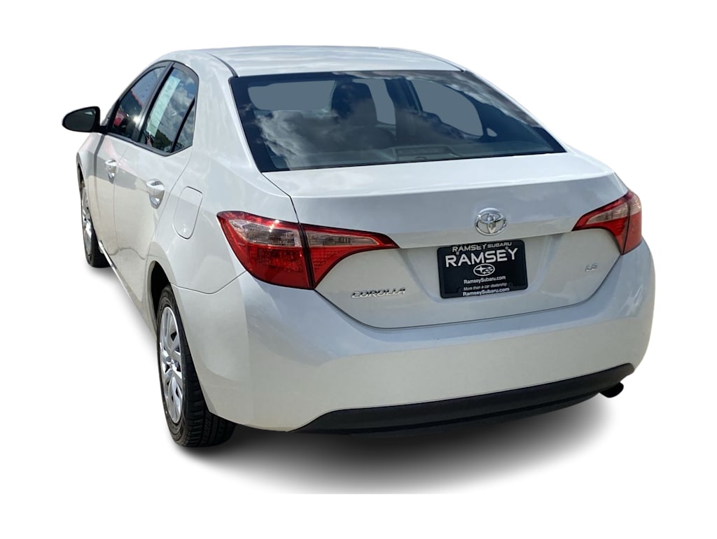 Thumbnail: 2018 Toyota Corolla - 3
