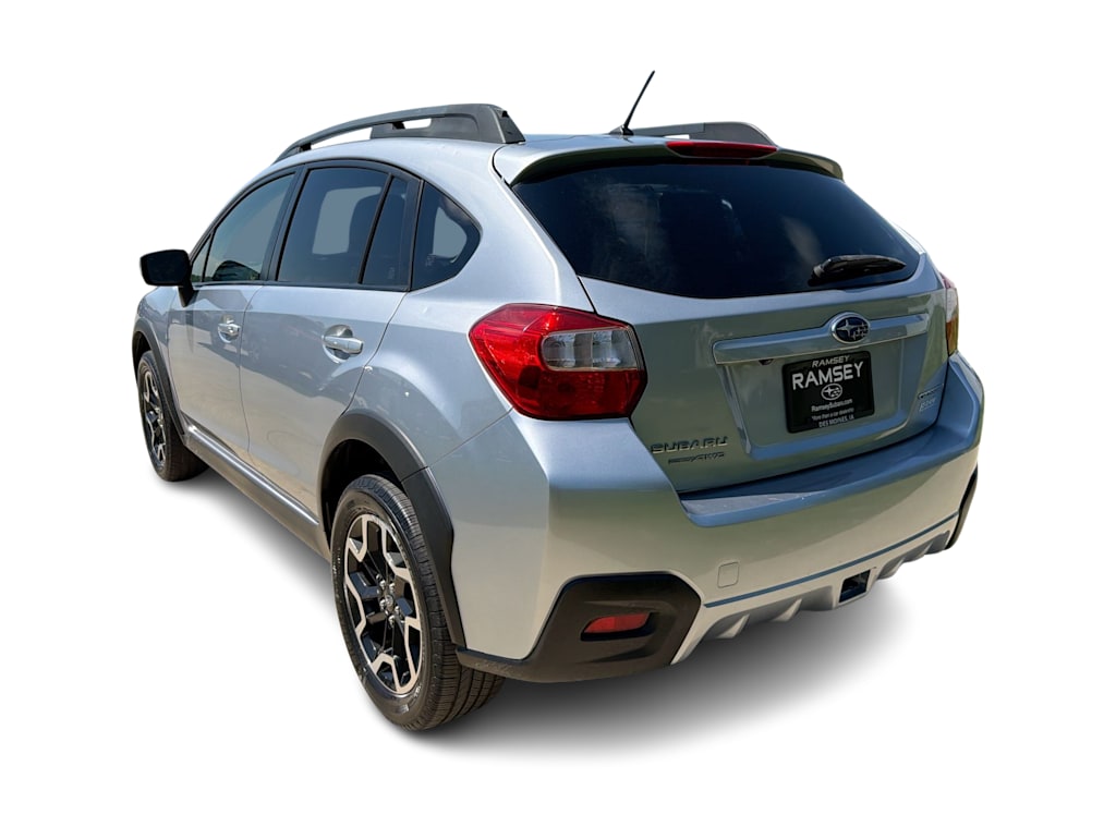 Thumbnail: 2016 Subaru Crosstrek - 3