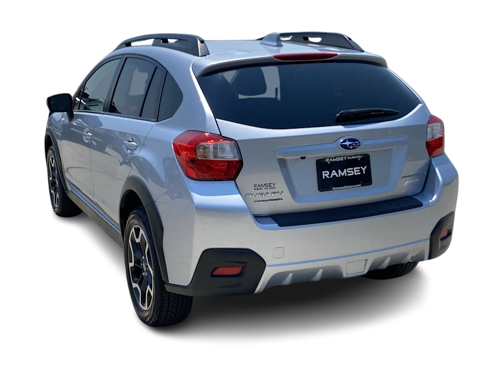2017 Subaru Crosstrek Limited 3