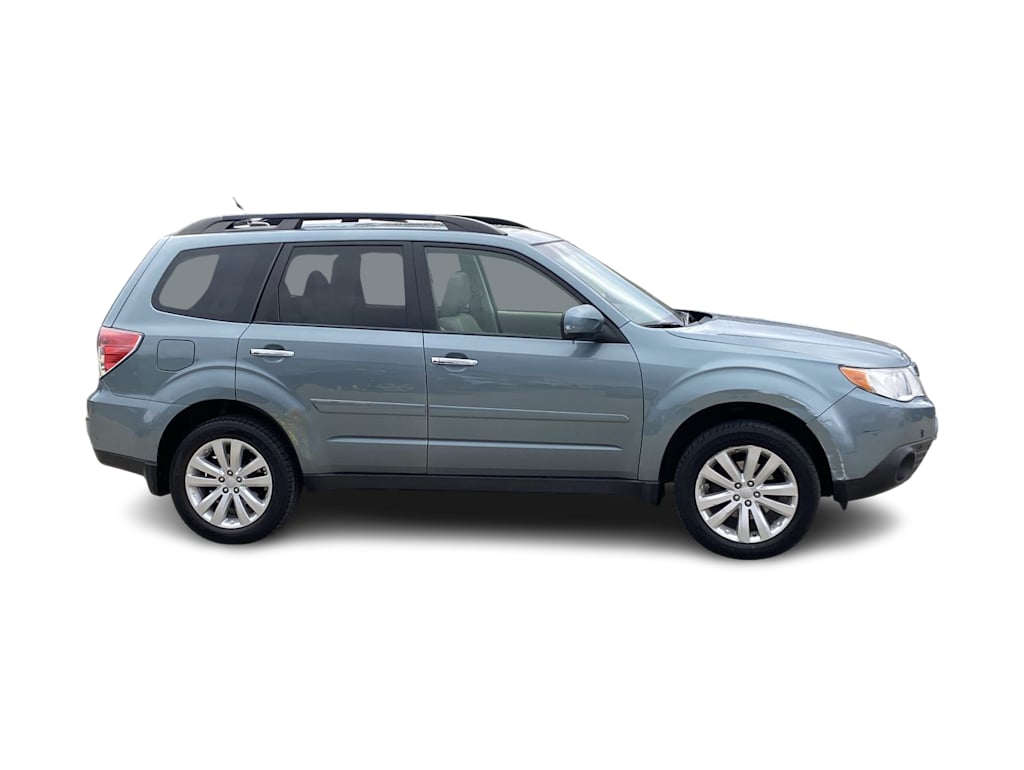 Thumbnail: 2013 Subaru Forester - 21