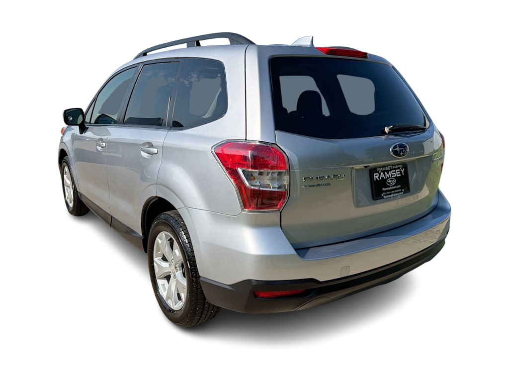Thumbnail: 2016 Subaru Forester - 3