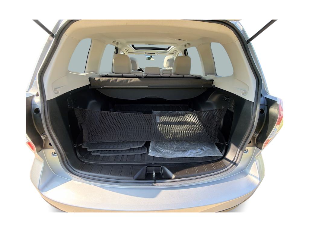 Thumbnail: 2016 Subaru Forester - 16