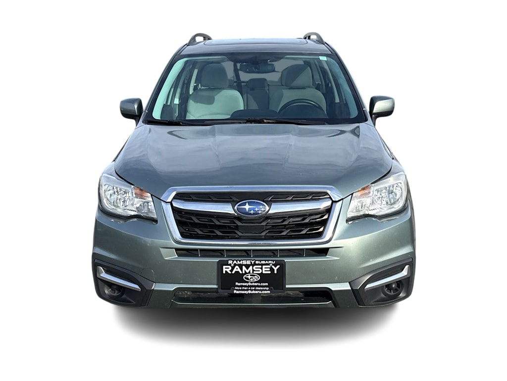 Thumbnail: 2017 Subaru Forester - 6