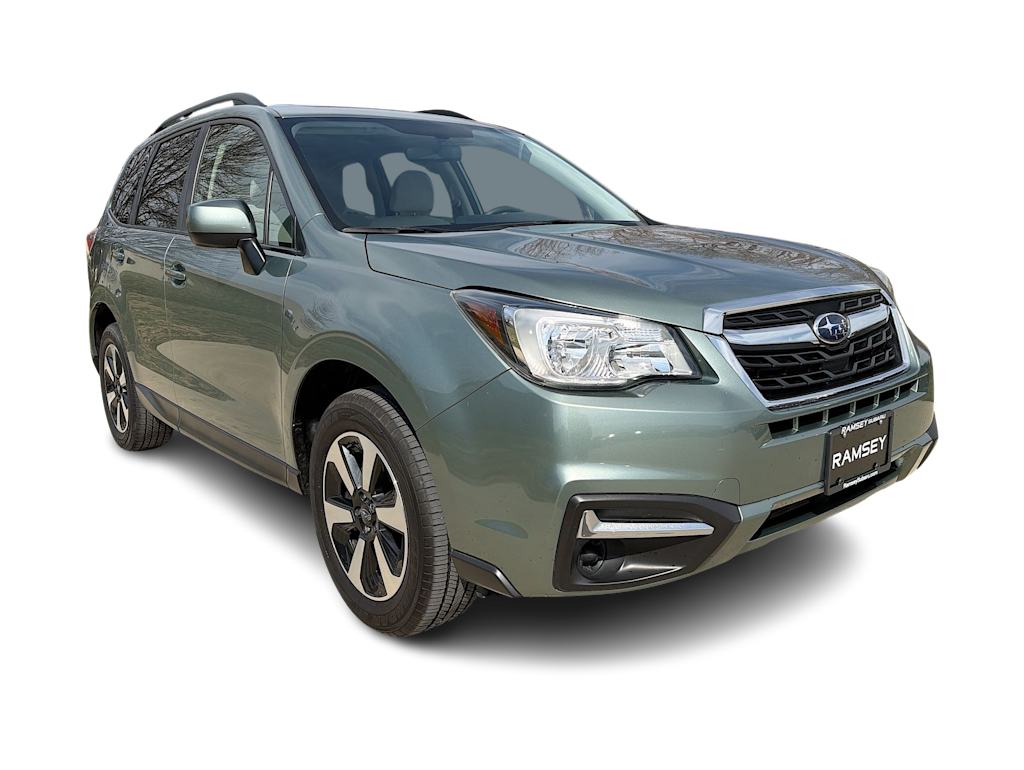 Thumbnail: 2017 Subaru Forester - 21