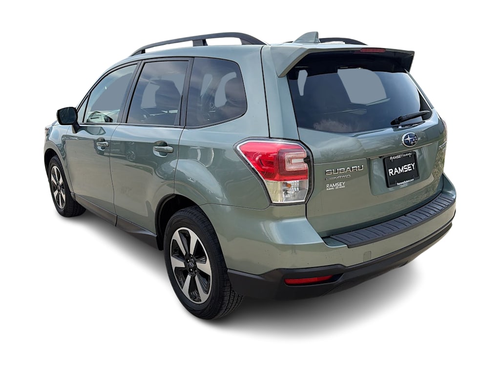 Thumbnail: 2017 Subaru Forester - 4