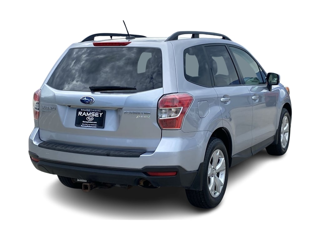 Thumbnail: 2015 Subaru Forester - 20