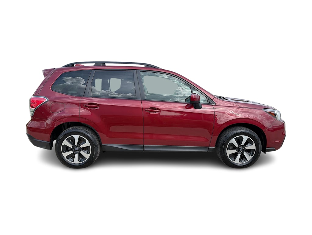 Thumbnail: 2017 Subaru Forester - 22