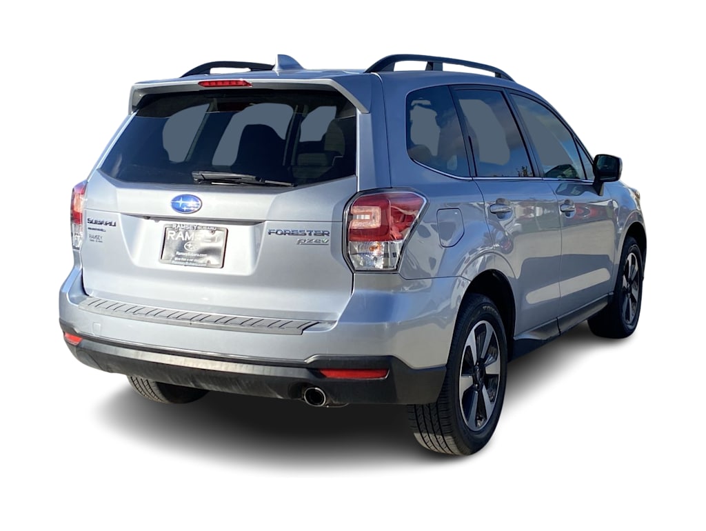 Thumbnail: 2017 Subaru Forester - 20