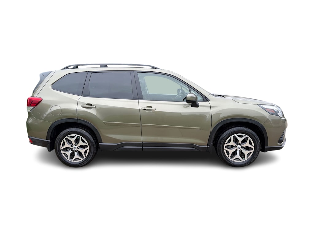 Thumbnail: 2024 Subaru Forester - 21