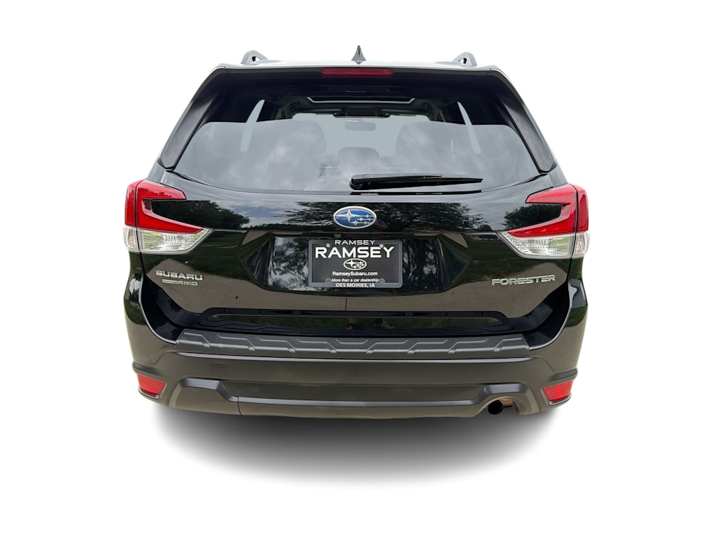 Thumbnail: 2022 Subaru Forester - 18