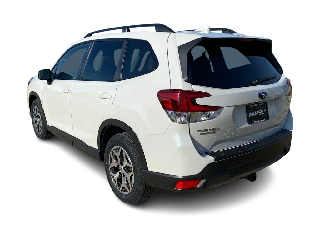 Thumbnail: 2021 Subaru Forester - 4