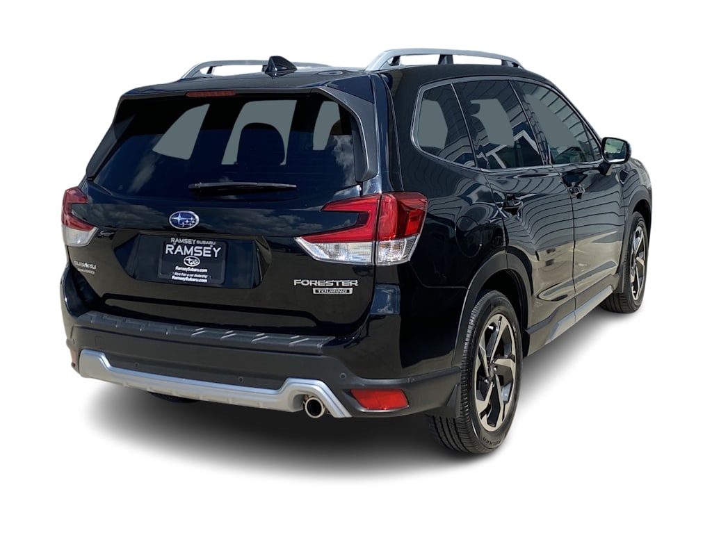 Thumbnail: 2022 Subaru Forester - 18
