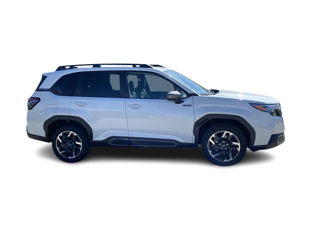 2025 Subaru Forester Limited 21