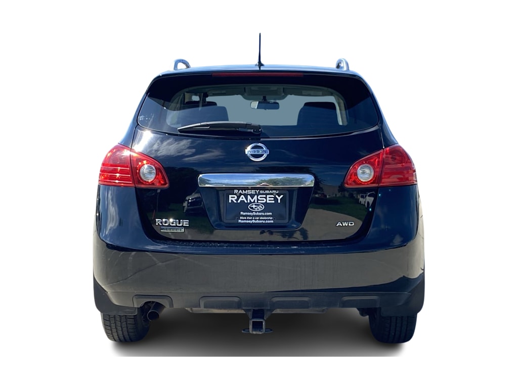 Thumbnail: 2015 Nissan Rogue - 4
