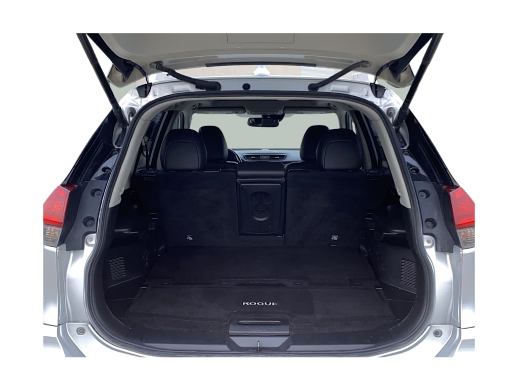 Thumbnail: 2017 Nissan Rogue - 17