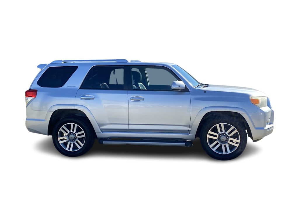 Thumbnail: 2011 Toyota 4Runner - 21