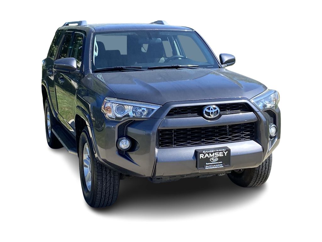 Thumbnail: 2016 Toyota 4Runner - 22