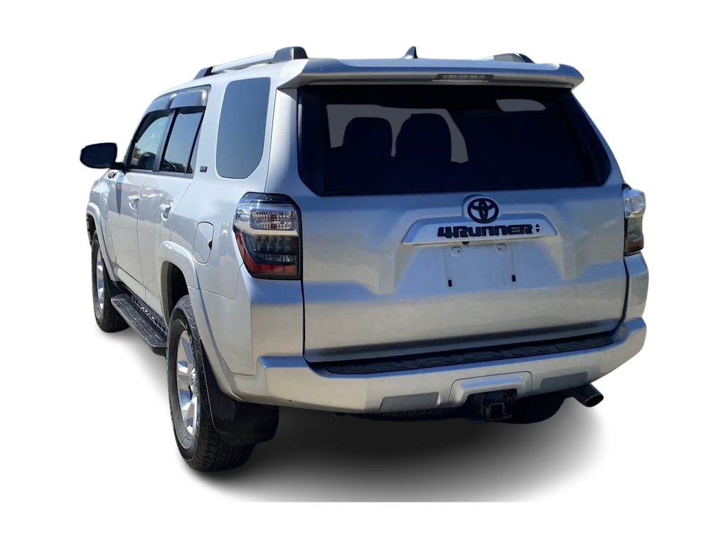Thumbnail: 2021 Toyota 4Runner - 3