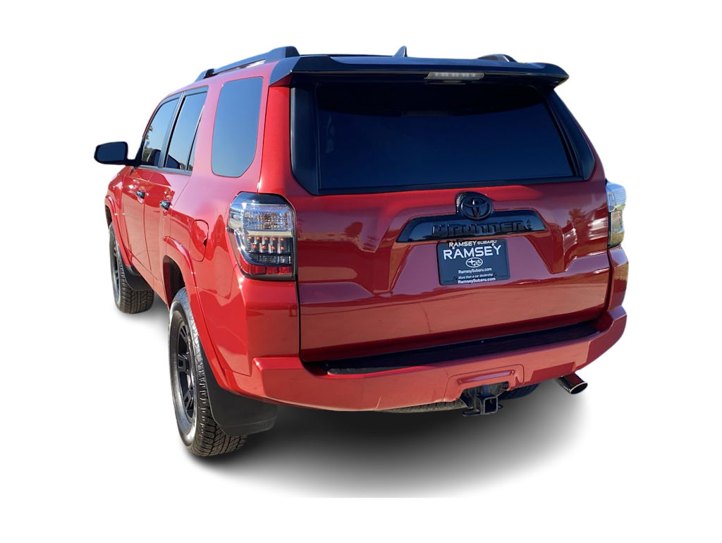 Thumbnail: 2021 Toyota 4Runner - 3
