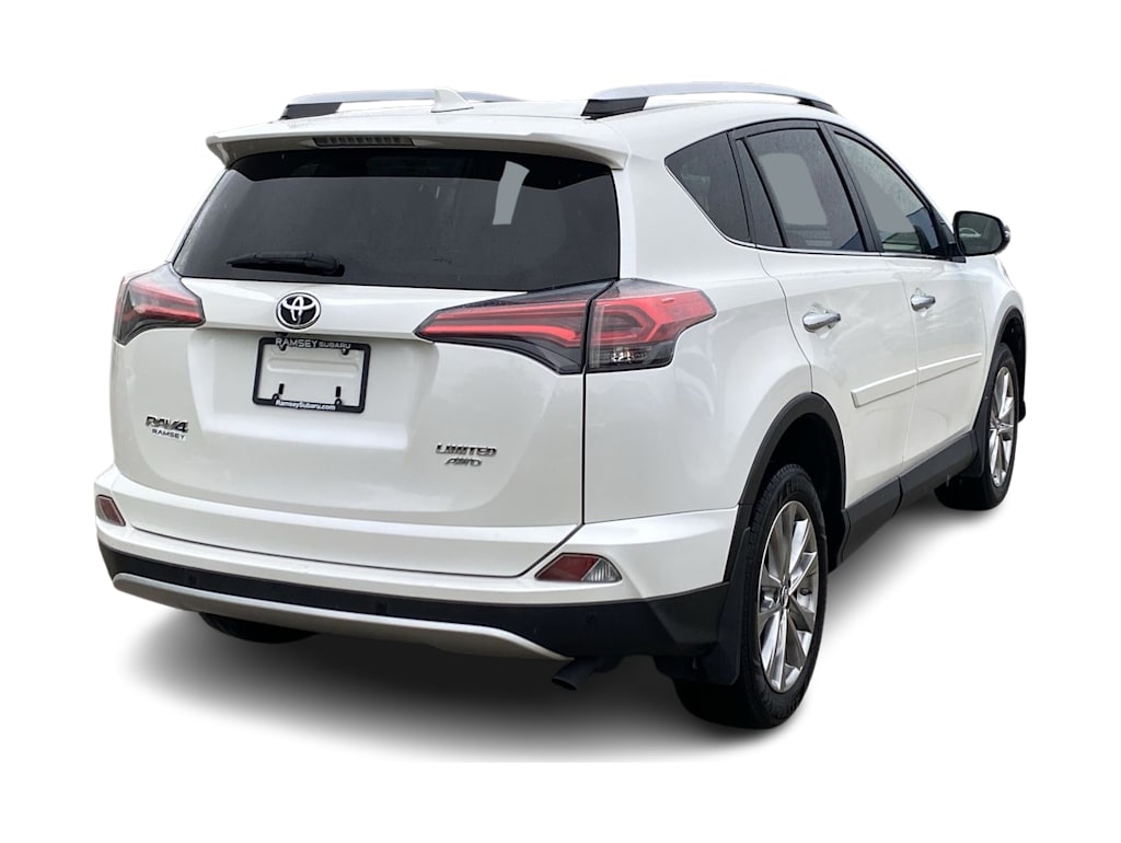 Thumbnail: 2016 Toyota RAV4 - 19