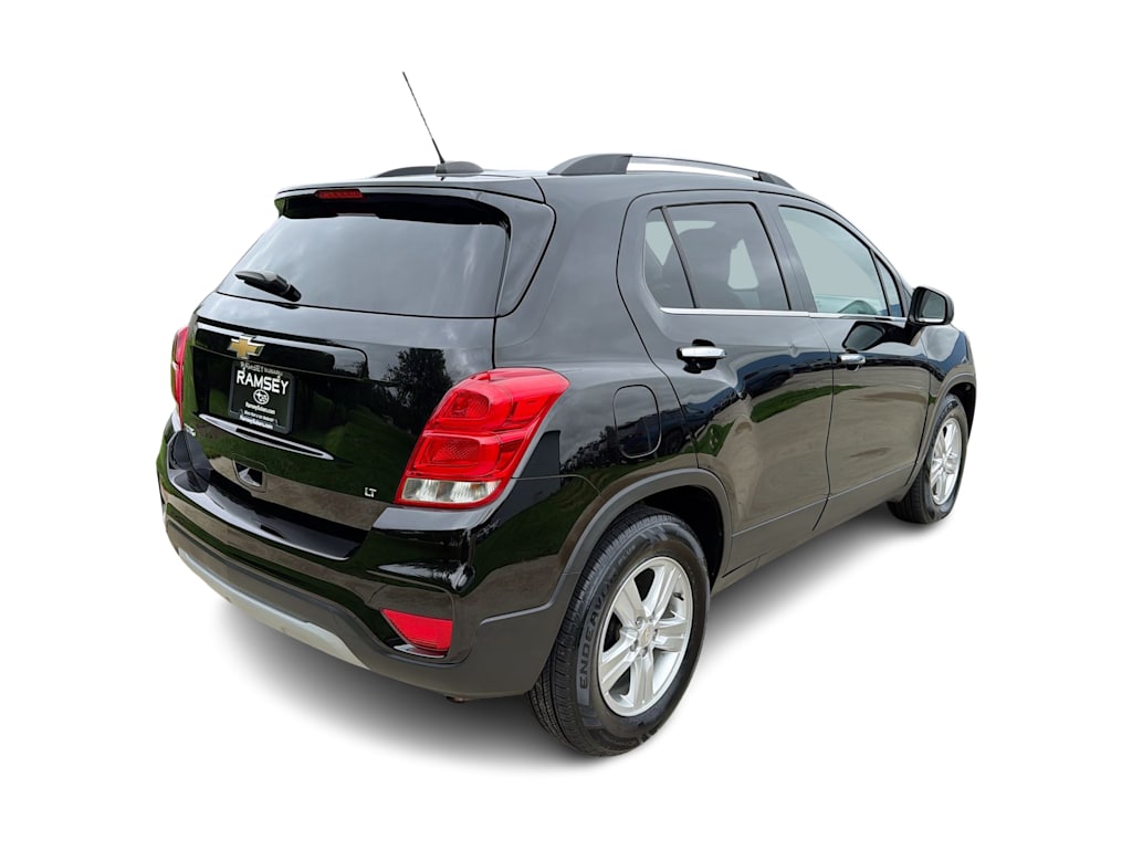 Thumbnail: 2019 Chevrolet Trax - 19