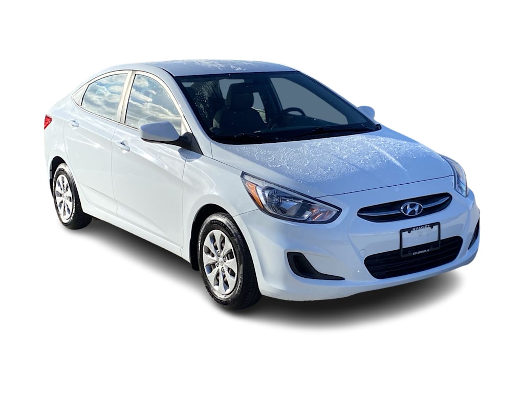 2016 Hyundai Accent SE 23