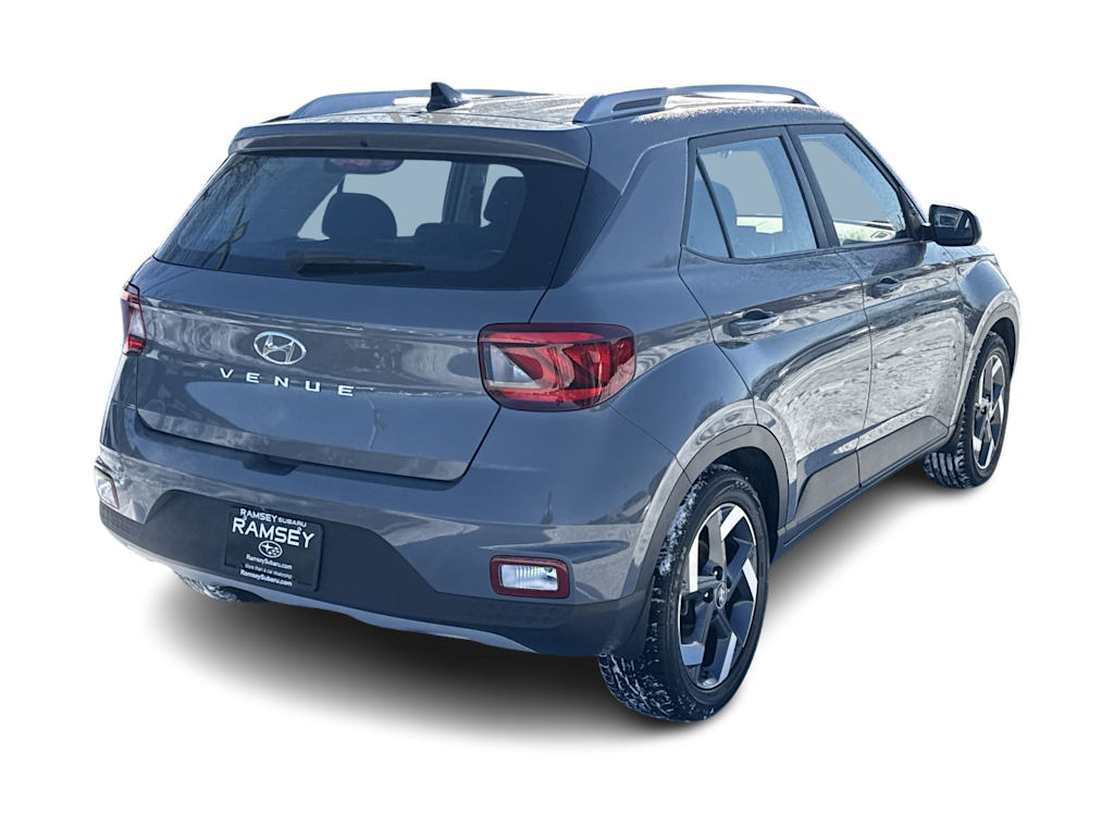Thumbnail: 2022 Hyundai Venue - 21
