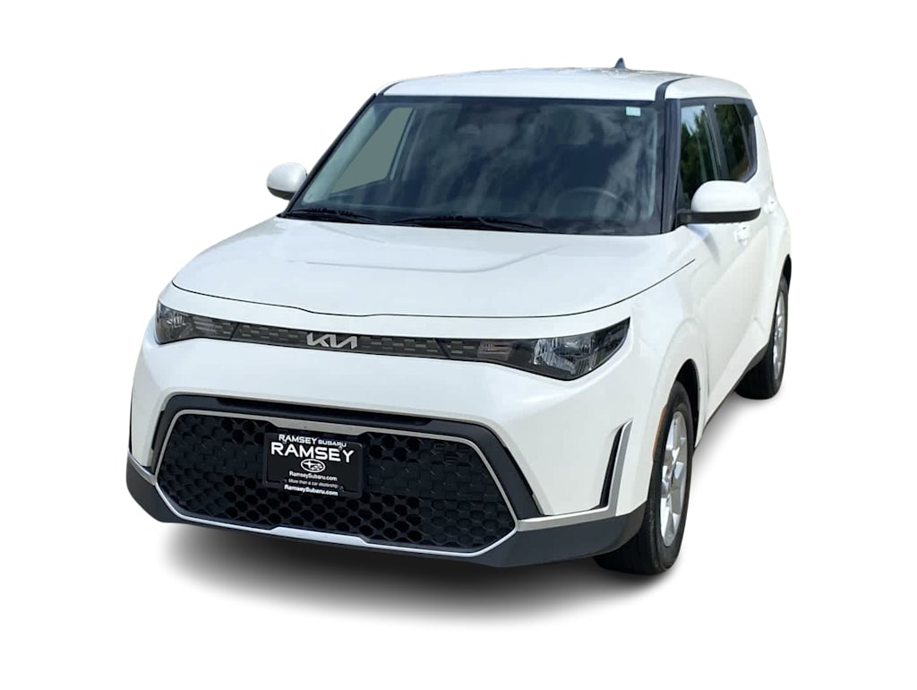 Thumbnail: 2023 Kia Soul - 24