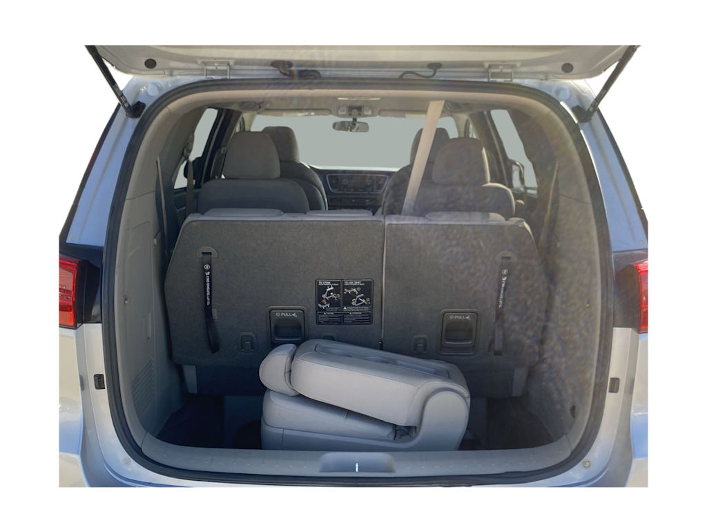 Thumbnail: 2015 Kia Sedona - 17