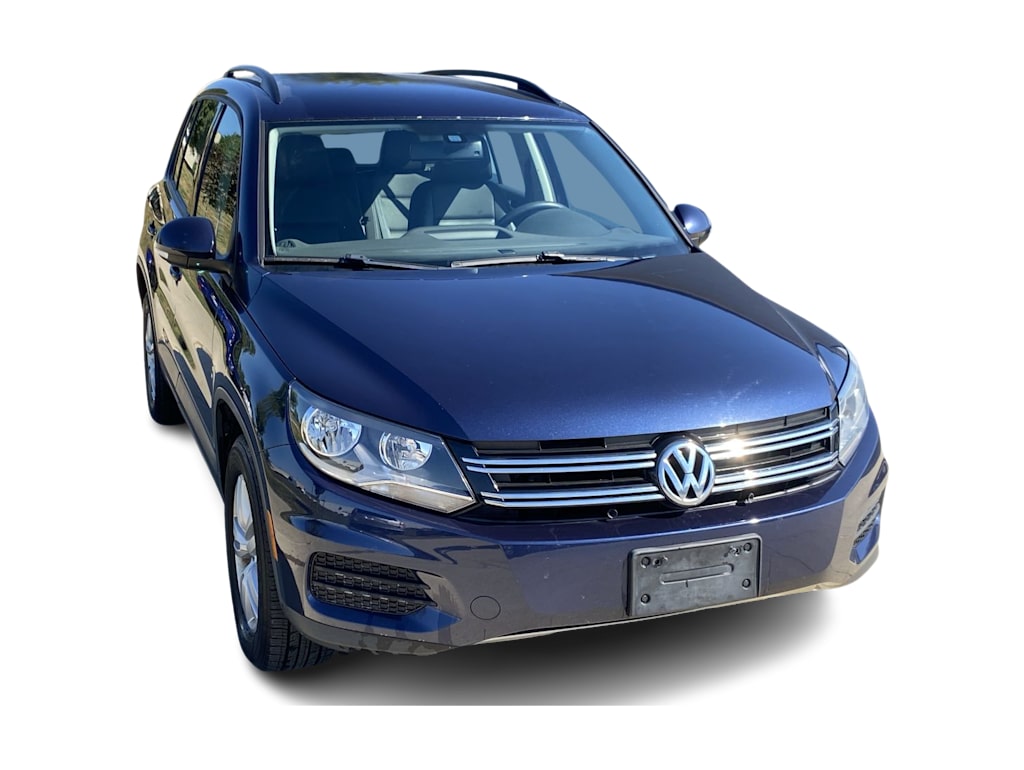 Thumbnail: 2016 Volkswagen Tiguan - 22