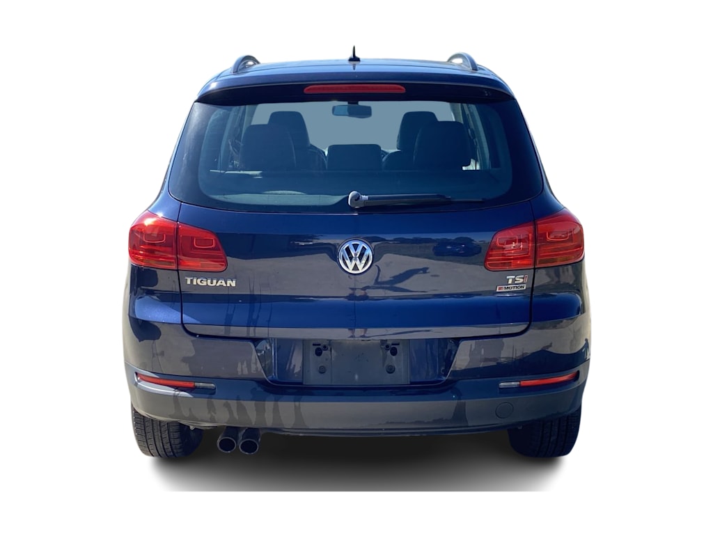 Thumbnail: 2016 Volkswagen Tiguan - 4