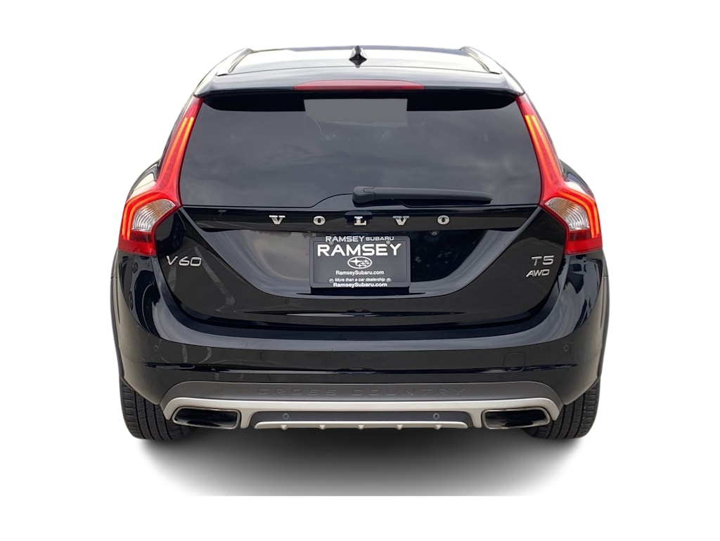 Thumbnail: 2015 Volvo V60 - 4