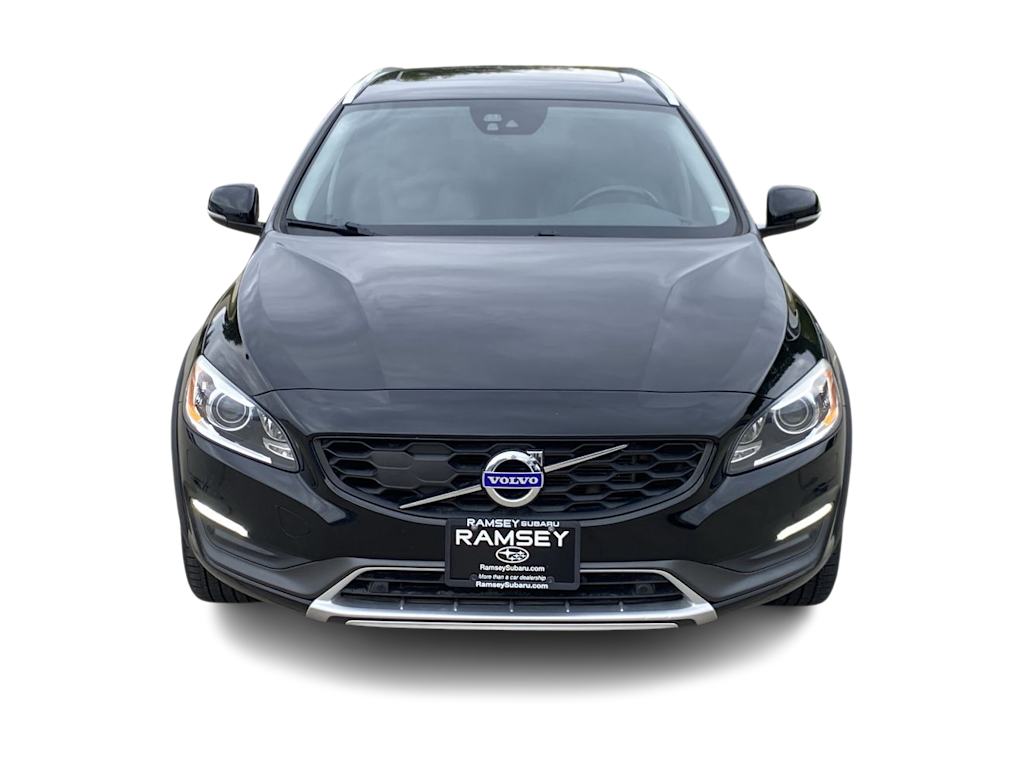 Thumbnail: 2015 Volvo V60 - 22