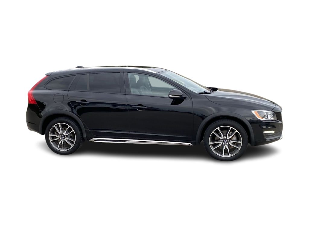 Thumbnail: 2015 Volvo V60 - 20