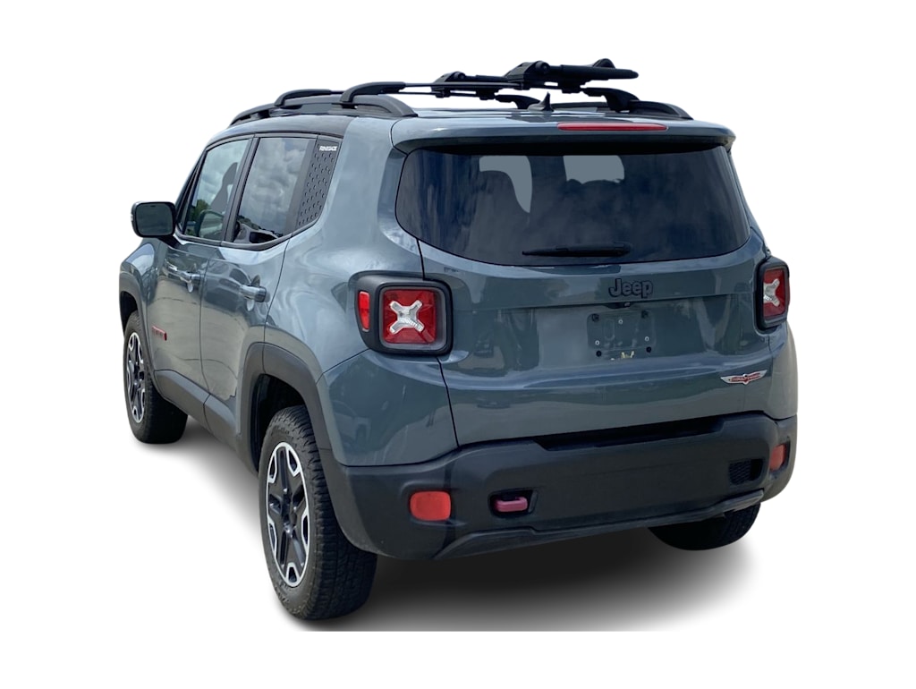 Thumbnail: 2017 Jeep Renegade - 3