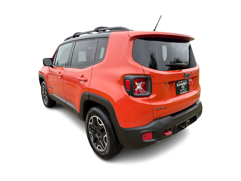 Thumbnail: 2017 Jeep Renegade - 4