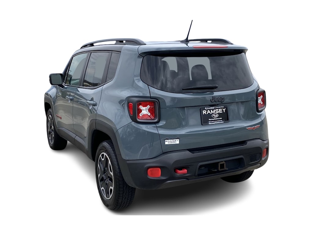 2016 Jeep Renegade Trailhawk 3