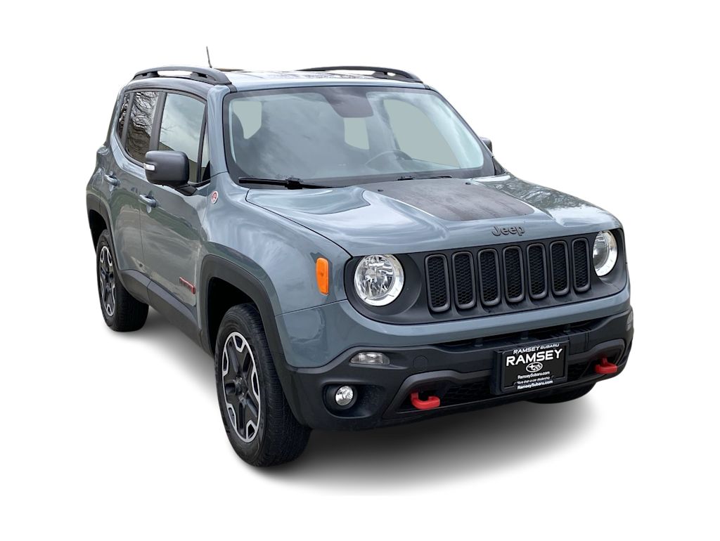 2016 Jeep Renegade Trailhawk 22
