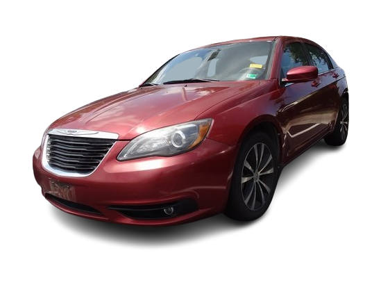 Used 2013 Chrysler 200 Limited with VIN 1C3CCBCG3DN706823 for sale in Hudson, WI