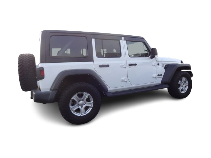Thumbnail: 2022 Jeep Wrangler - 14