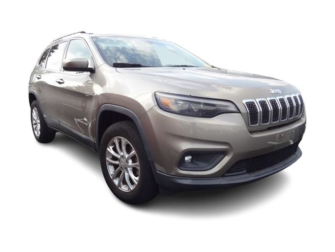 Thumbnail: 2019 Jeep Cherokee - 11