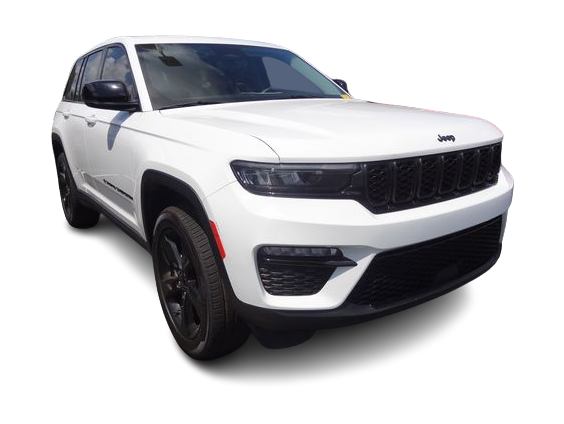 Thumbnail: 2023 Jeep Grand Cherokee - 17