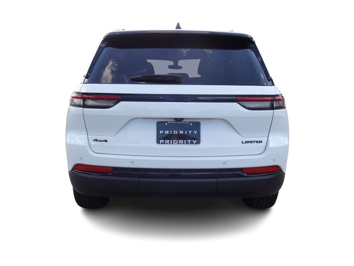 Thumbnail: 2023 Jeep Grand Cherokee - 4