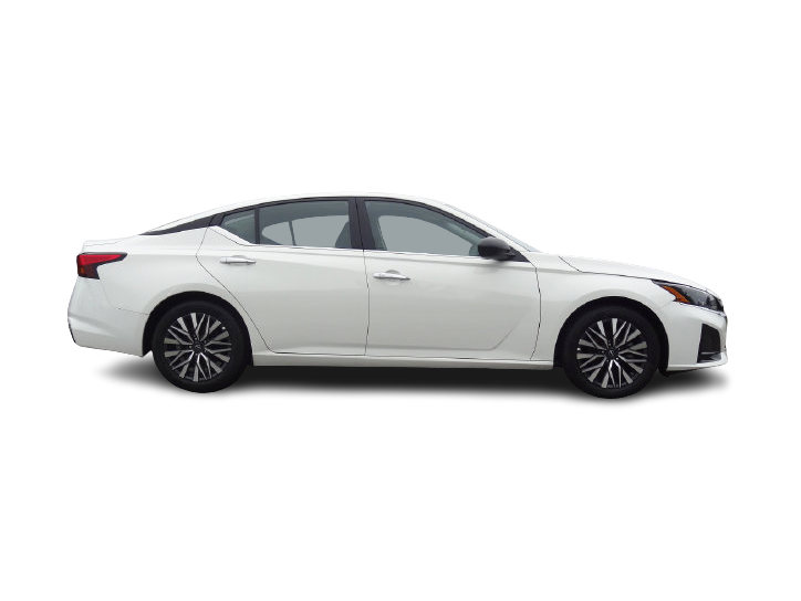 Thumbnail: 2025 Nissan Altima - 14