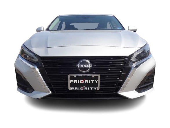 Thumbnail: 2023 Nissan Altima - 5