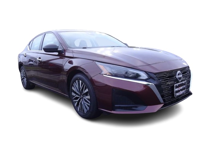 Thumbnail: 2024 Nissan Altima - 11